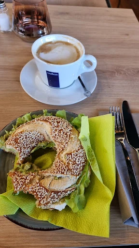 CAFÉ & MORE Am Marktplatz  photo 10